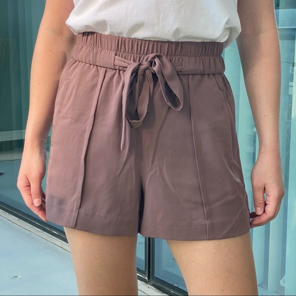 Dynamite Belted Shorts - Picture 2 of 4